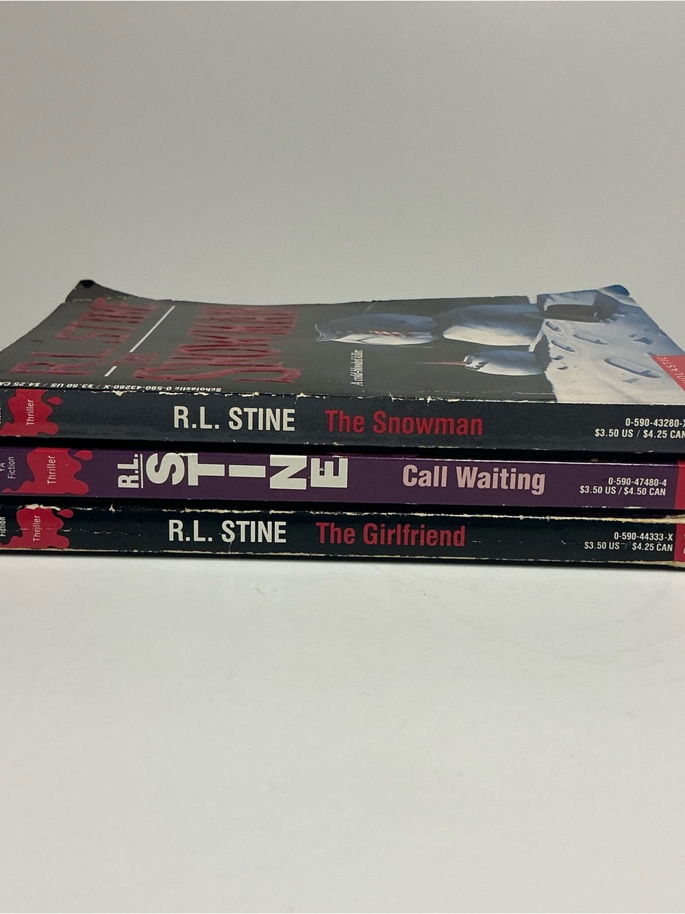 R.L. Stine 90's YA Paperback Books - The Snowman, Call Waiting, The Girlfriend - Picture 14 of 15